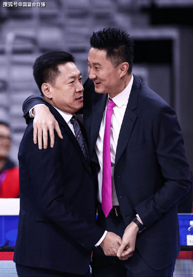 原创
            李春江！才是最适合中国男篮的主教练