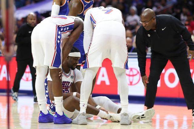 NBA费城76人四名中锋三个养伤，只剩恩比德撑内线，还能补人吗
