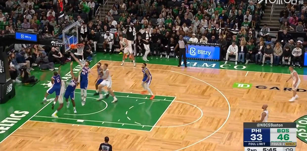 NBA季前赛：76人以106144惨遭凯尔特人逆袭，马克西贡献8分