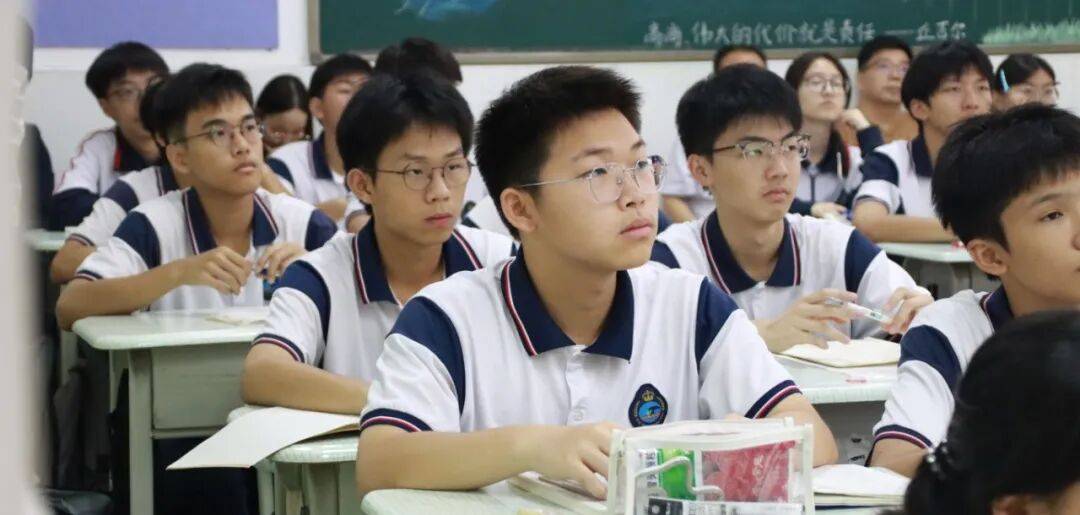 数学 项黎旗 高一3班 (7).JPG