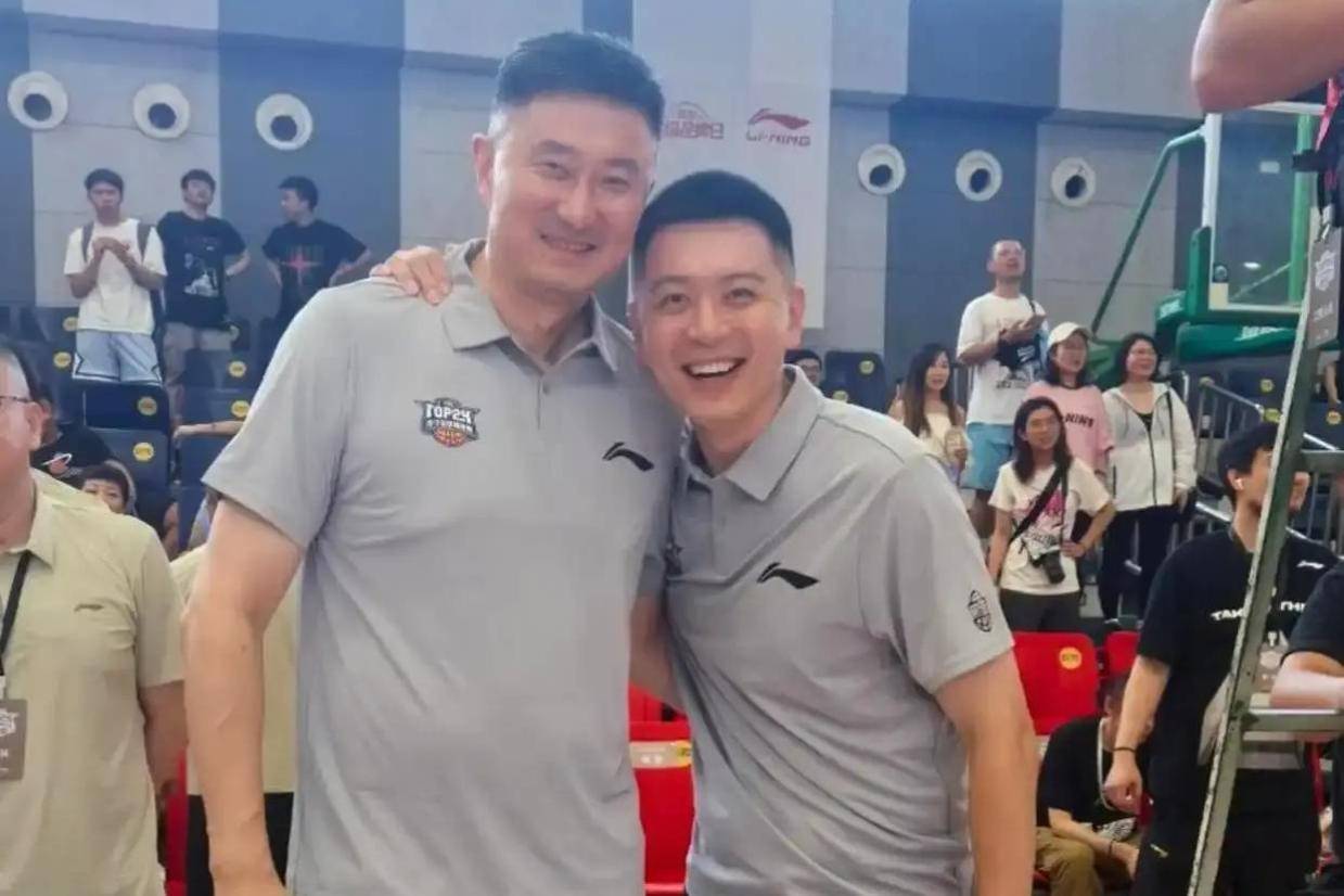 恭喜，杜锋正式签约，亮相新岗位，联手CBA名帅，球迷期待