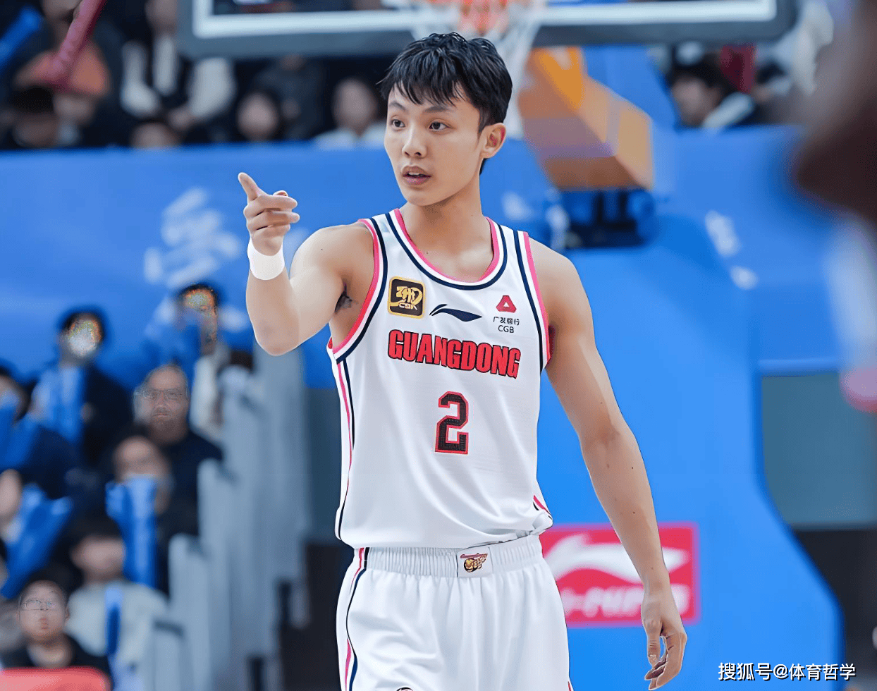 实话实说，徐杰快把CBA顶薪合同给打没了！
