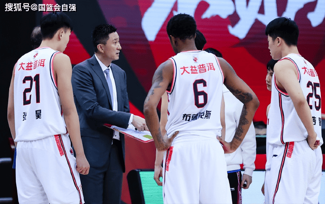 张文逸、陈家政、张昊！离开杜锋不会打球了，也没有上场时间了