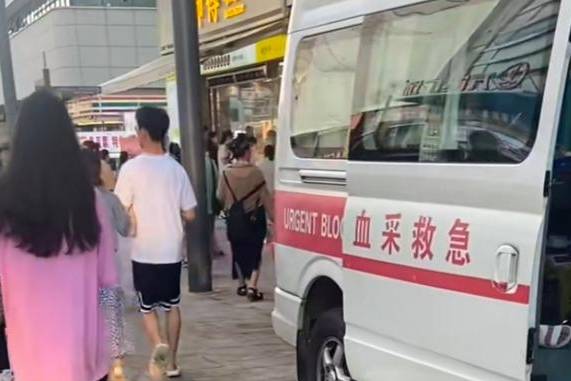 郑州呼吁献血，曾经的献血者：制定规则的人破坏规则，让人寒心
