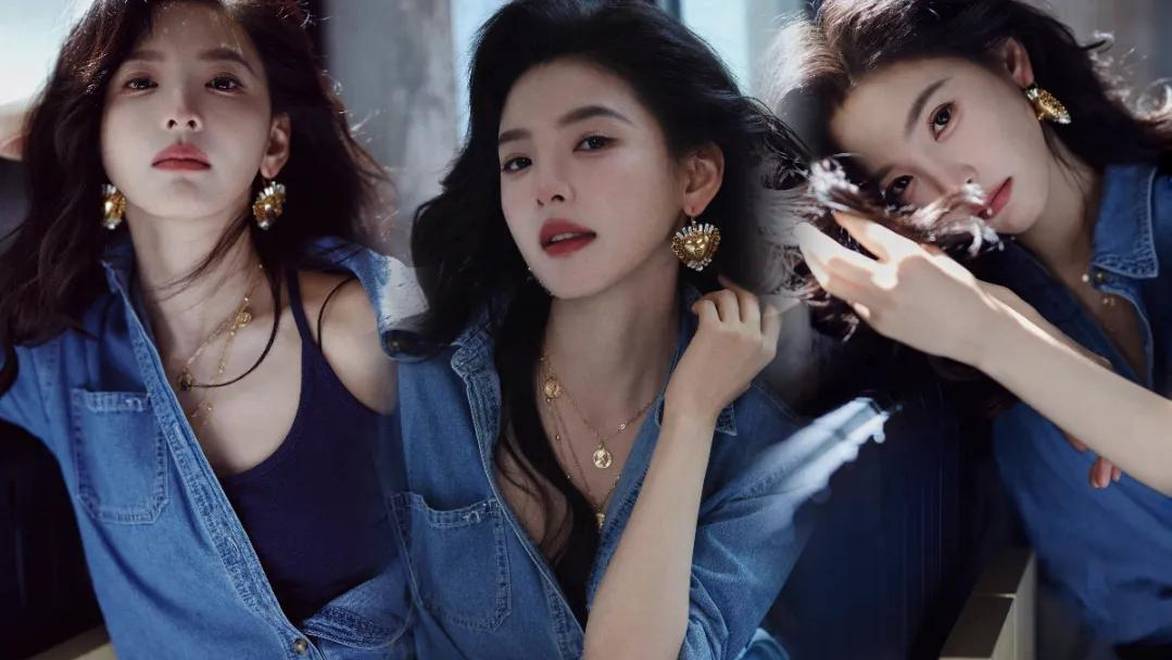 章若楠穿牛仔套装文艺复古，满是明媚的少女气息