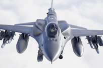 考虑重新采购F-16战机，美空军为何想吃“回头草”？
