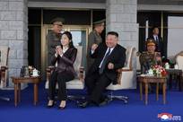 金正恩出席朝鲜“无人航空技术发展－2026”展览会