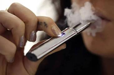 全世界近95%电子烟中国制造，伪装变身后，黑手伸向在校小学生！