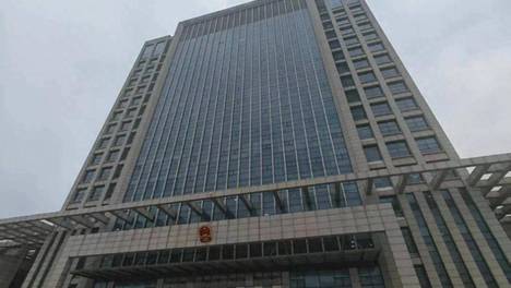 东营市东营区史口镇政府办公楼过于“气派”：被质疑超标准