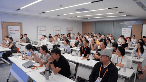 聚焦产业发展需求，跨境电商人才培养持续推进