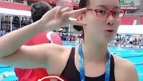 女运动员“难以启齿”的心酸：比赛前“修毛”、赛后忍痛扯泳衣