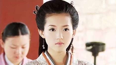 西汉时期的政治婚姻：11岁张嫣嫁亲舅舅，洞房夜他的承诺令人唏嘘