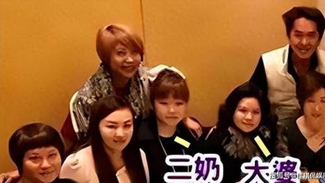 “6个老婆”同住一屋，每人每月7万零花钱，71岁又娶第7房小娇妻