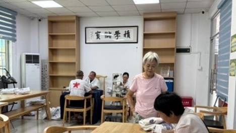 擦亮“视”界！公明社区这场公益活动，让居民暖心又放心