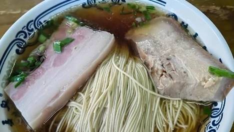苏州人的早茶魂，全浸在这碗焖肉面的油香里！