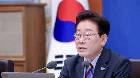 韩国气炸了 有三点强烈愤怒 李在明把矛头指向泽连斯基