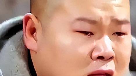 岳云鹏最近又摊上事！关联公司纠纷闹得沸沸扬扬，央视直接放出他的新节目片段，当年传得满天飞的私生女谣言，早被法院判得明明白白