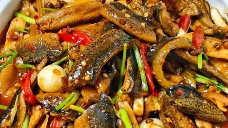 阳气不足易生百病！中伏提醒男士：少吃鸭肉苦瓜，多吃4类食物，阳气足
