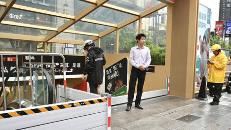 一线直击丨迎战“白海豚”，“守沪者”全力以赴