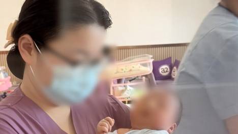 6天女婴月子中心死亡，当地组织第四次协调会，女婴母亲称月子中心法人未到场，未形成解决方案