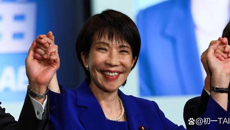 中日到底会不会开战？一句话说透：日本是100%想打，却100%不敢打；中国会不会出手，谁也不敢下定论，但不少中国网友早就100%等不及了。说到底，中日爆发全面战争的概率很低，中国更不会主动挑起战火！ 中日会不会开战，不能只看网上的狠话，也不能只看军舰和导弹。更现实的判断是：日本确实在为...
