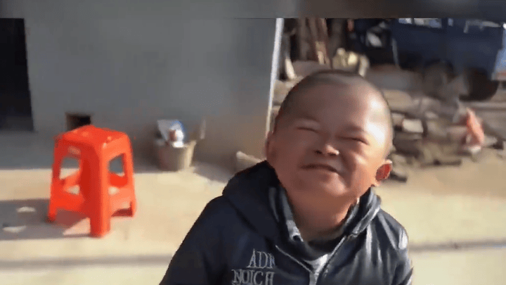 江西文旅请小马云"拍视频引争议，你怎么看？
