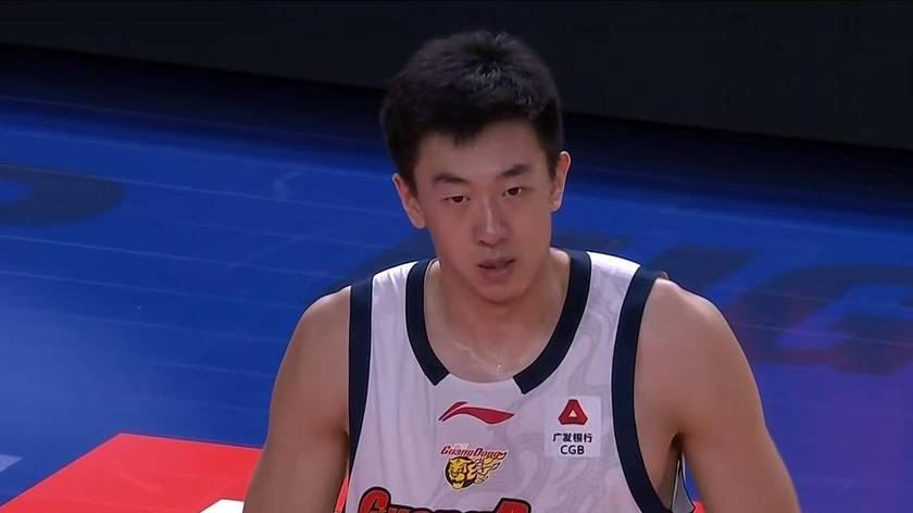 王少杰自宣回北控！NBL天赋中锋加盟广东队，宏远完成内线重建！