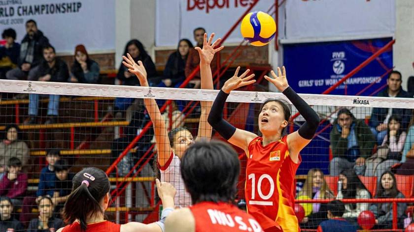 U17女排世锦赛疯了：中国57分钟砸出25-8，日本首胜，韩国又赢！