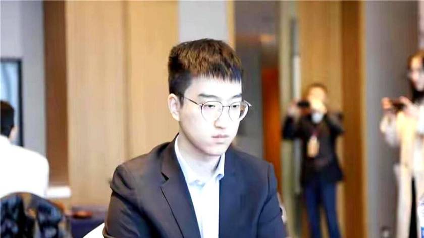 8月11日：先锋送死？农心杯这步棋若敢让屠晓宇扛雷，中国队怕是要提前上演崩盘大戏！