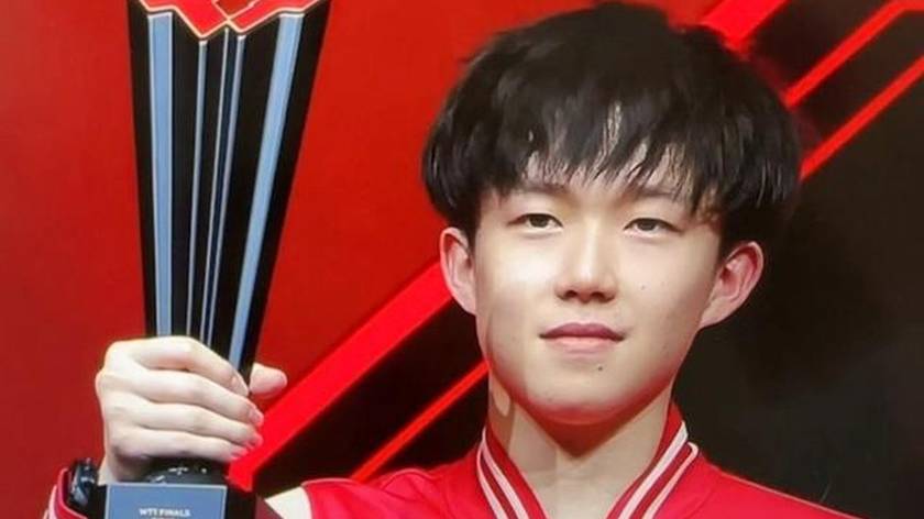 中国男乒大捷，3-0、3-1、3-2，王楚钦师弟剑指冠军，4小将大爆发