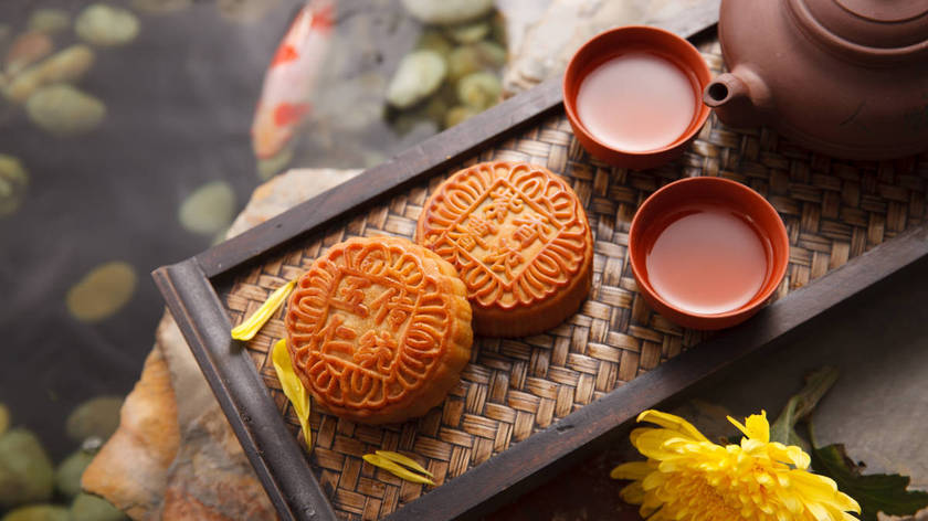 中秋月饼重油又重糖孕妇能吃吗？
