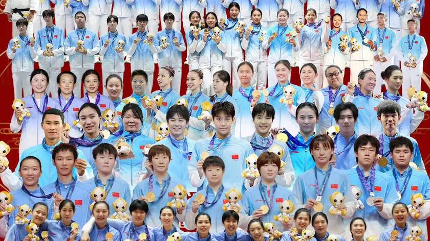 韩乔生谈“王楚钦3银成绩登海报”：这有啥争议的？U23男足没登上海报，是不是也得争一争