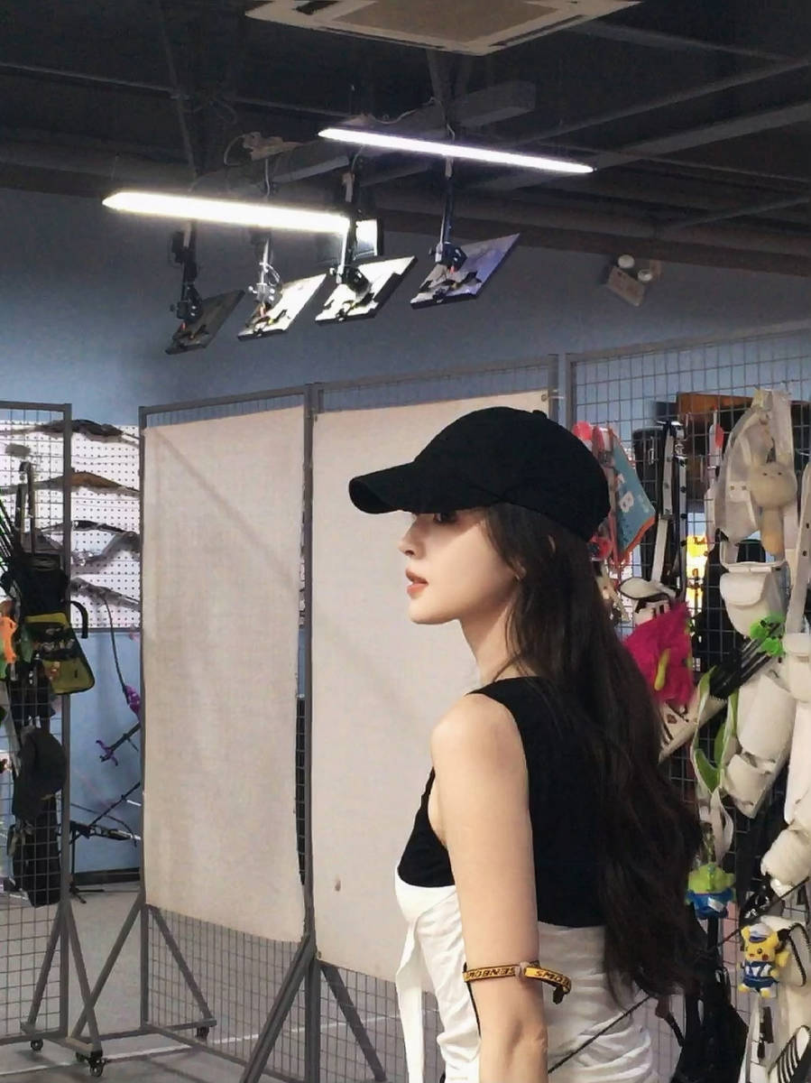 古力娜扎化身美女弓箭手太养眼！身姿挺拔气质在线