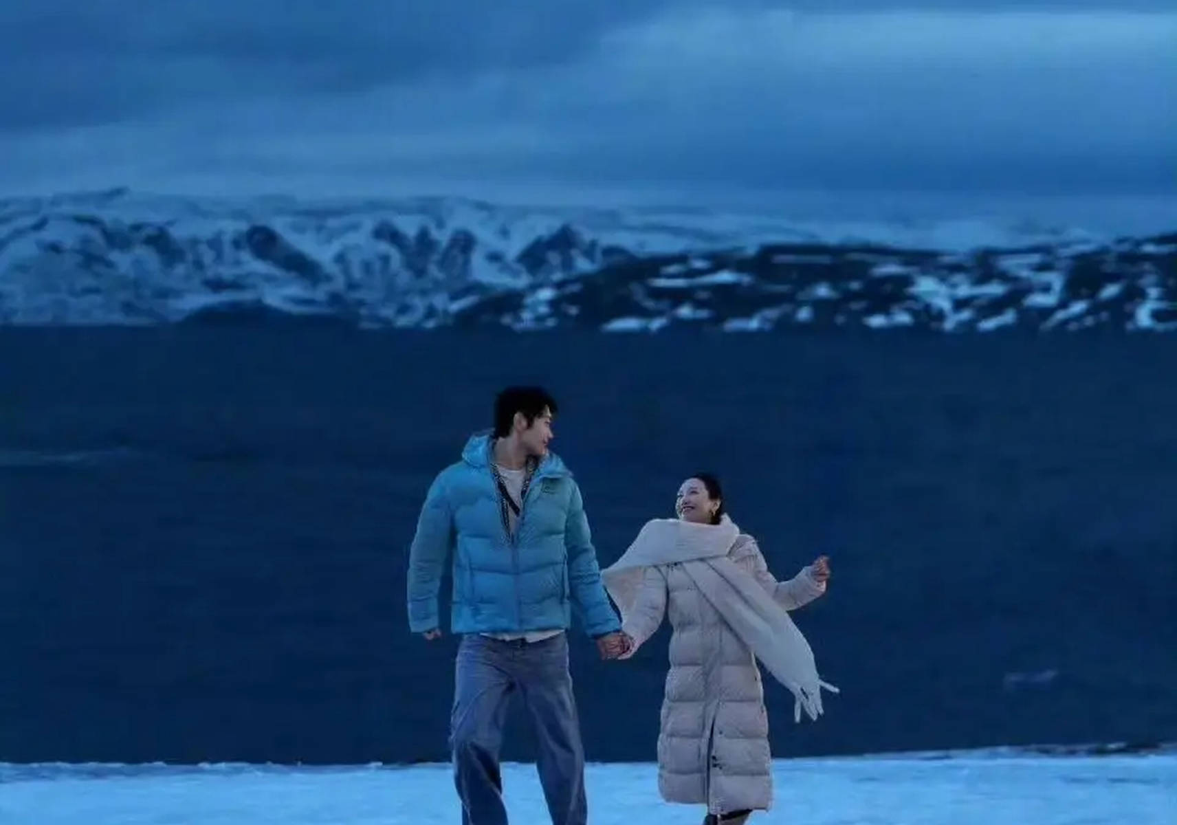 金莎孙丞潇官宣领证 甜蜜对视满屏幸福气息_https://www.hnyzhsx.cn_看点_第5张