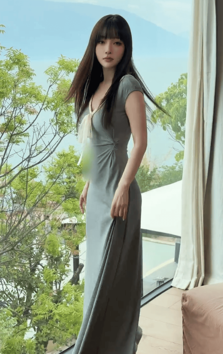 李小璐去云南大理旅游！打扮靓丽娇俏少女感十足