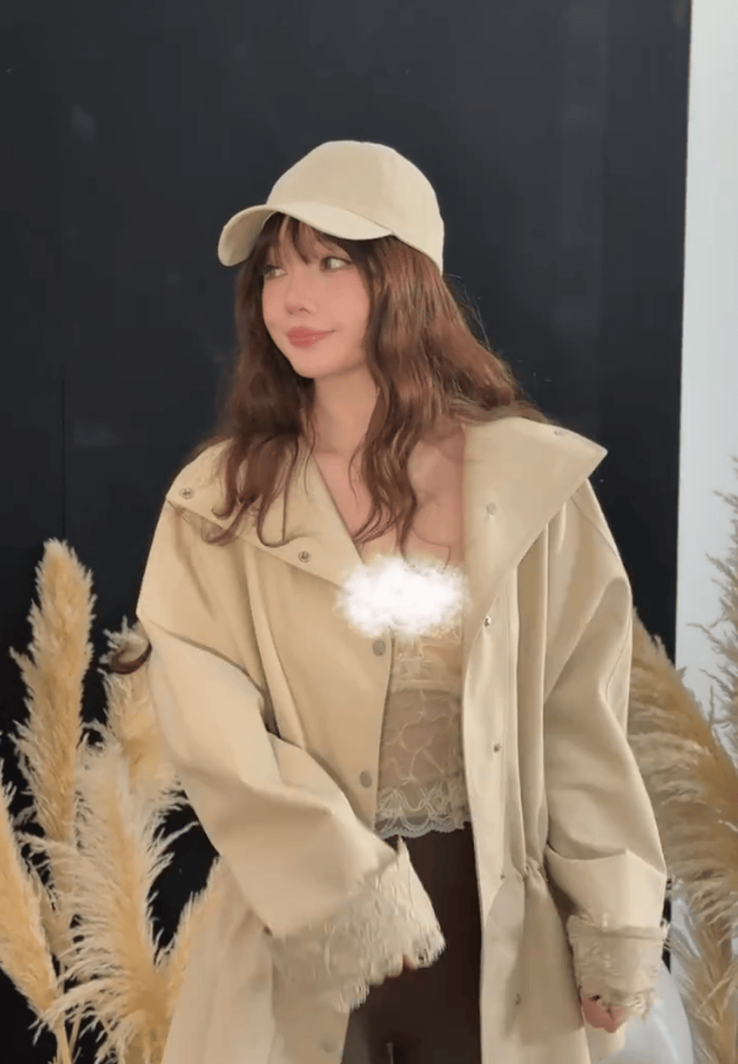 李小璐晒穿搭视频 对镜头表情搞怪秀出好身材