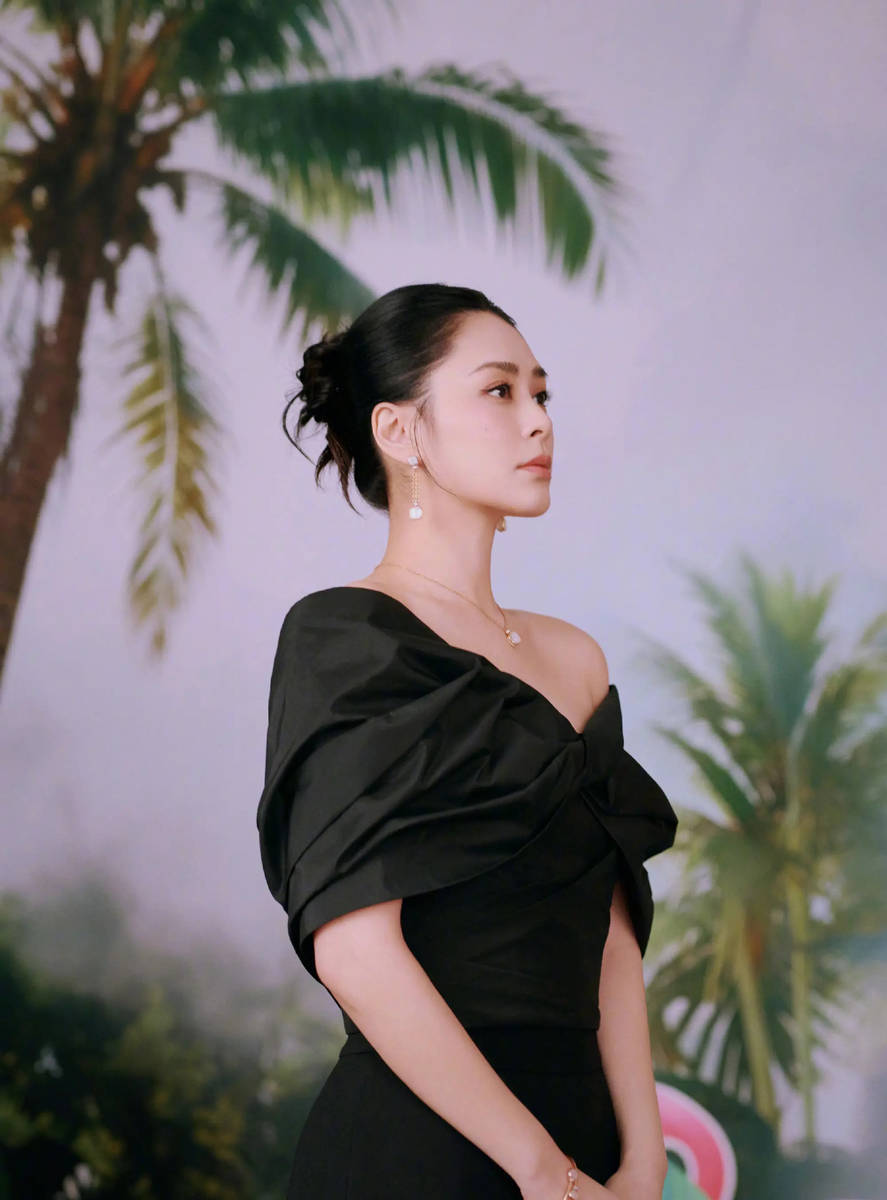 初代白月光女神！身材颜值，绝对Top存在[12P]