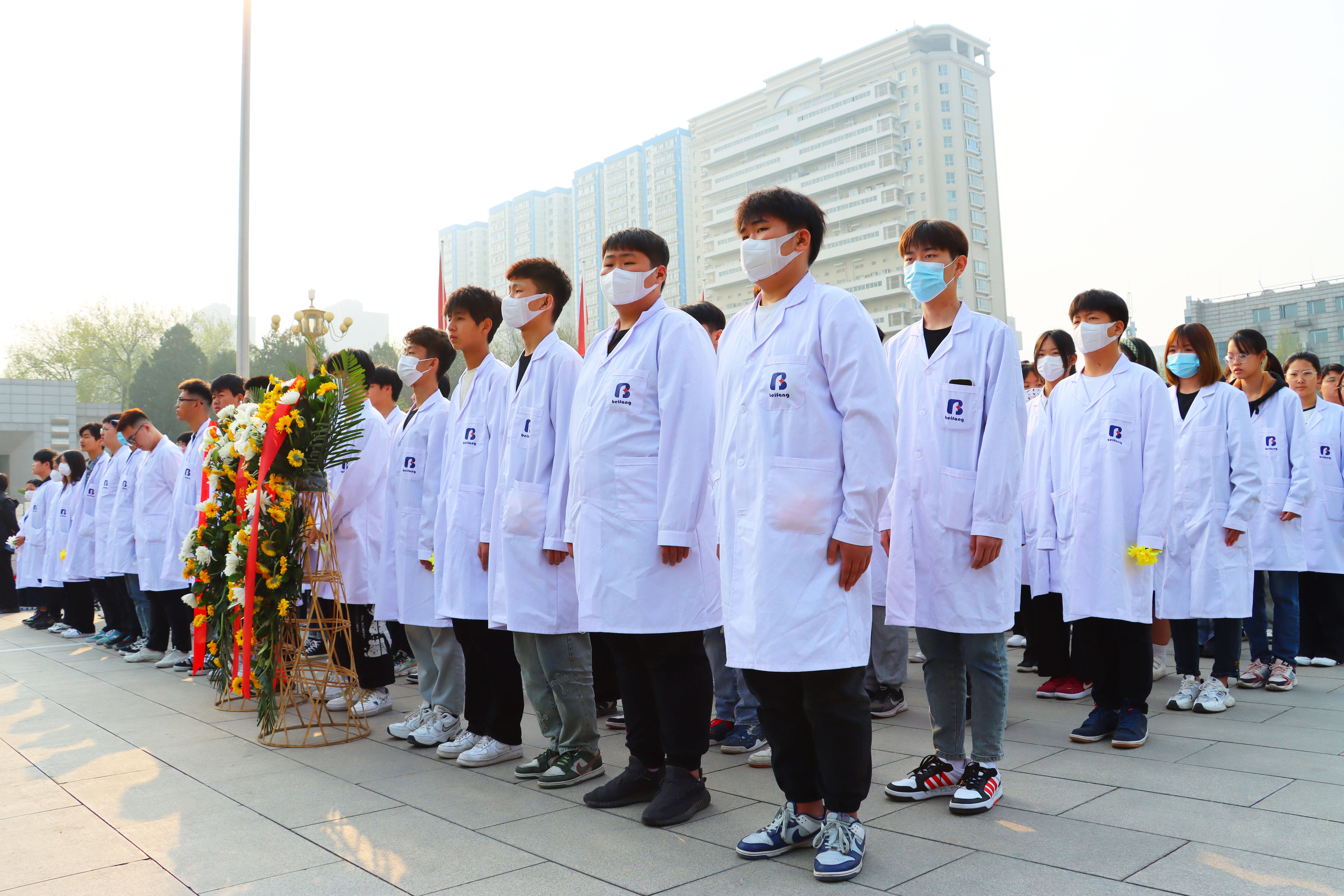 鼻子整好了可以管一辈子吗_整鼻子哪里好啊_鼻子整好后为啥要用引流管