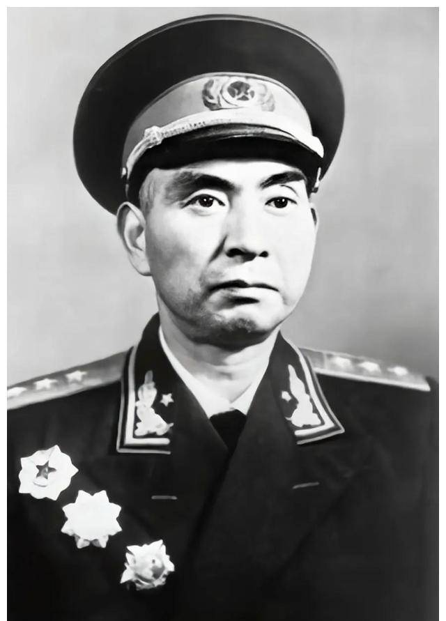 686團參謀長:彭雄彭雄江西永新縣人,出生於1915年