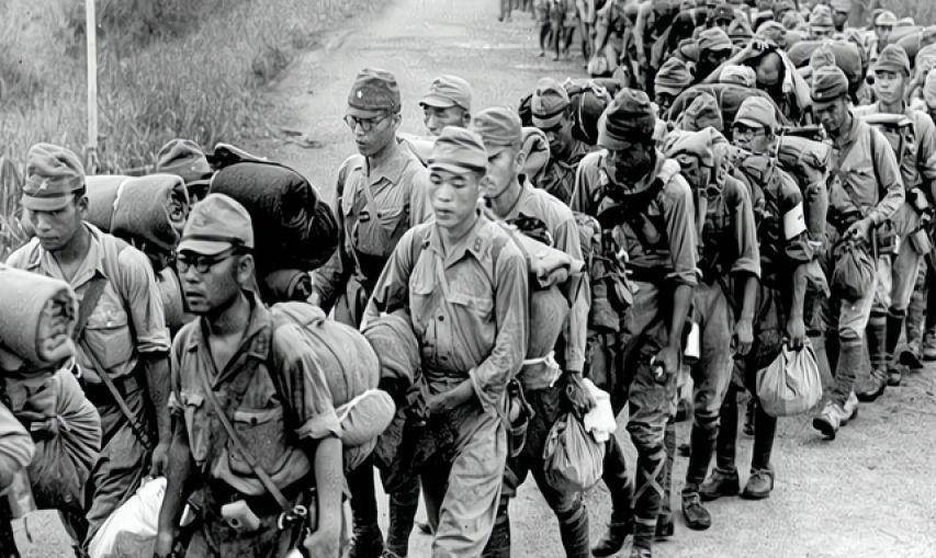 当年苏联俘虏60万关东军后,为什么要他们脱光衣服?_日本_方面军_防区