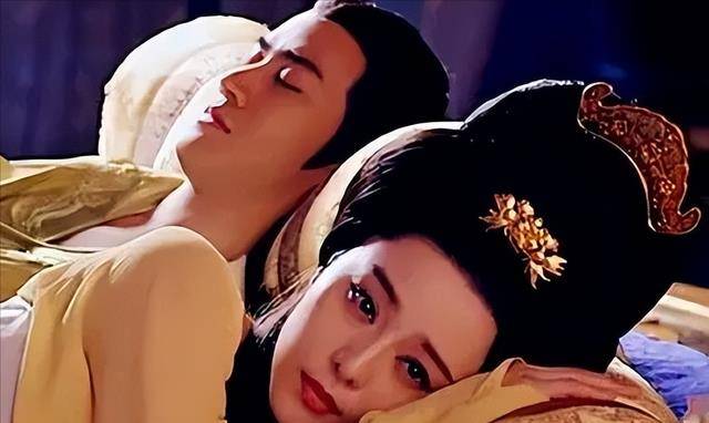 武则天跟李世民12年都没怀孕,为何刚嫁给李治就怀了?