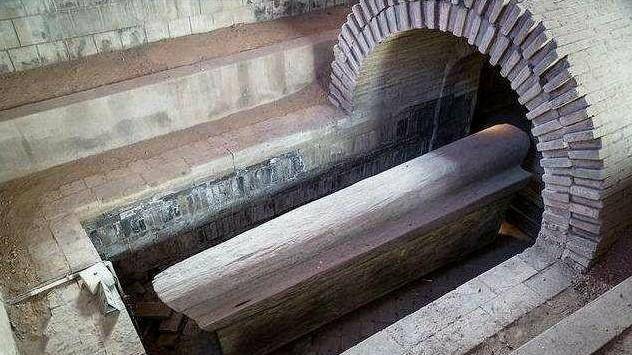 得精准,但墓中宝物却保存很多,古代的盗墓前辈厉害了_孙綿_时候_孙休