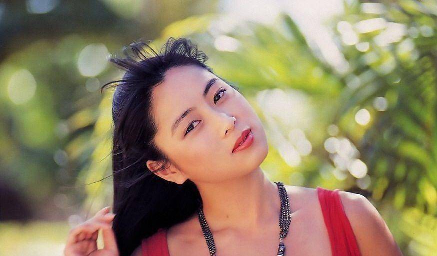 39岁患癌40岁离世,命运对她很残酷,但她的歌却治愈