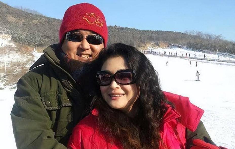 "被迫丁克"于月仙:为弟看病错失孕期,去世后丈夫选择令人泪目_弟弟