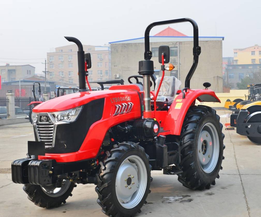 ltb804拖拉机,是大家高效,可靠的农业作业伙伴!