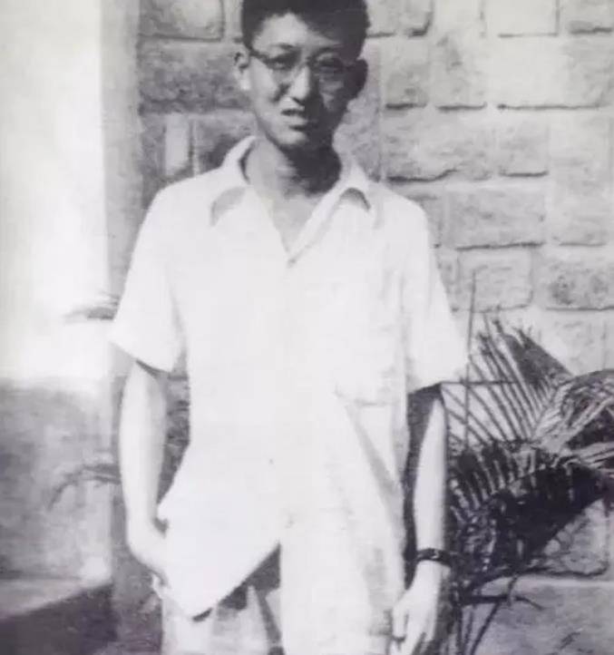 崔琦12岁走出河南农村,到美国后获诺贝尔奖,晚年:后悔离开家乡_母亲