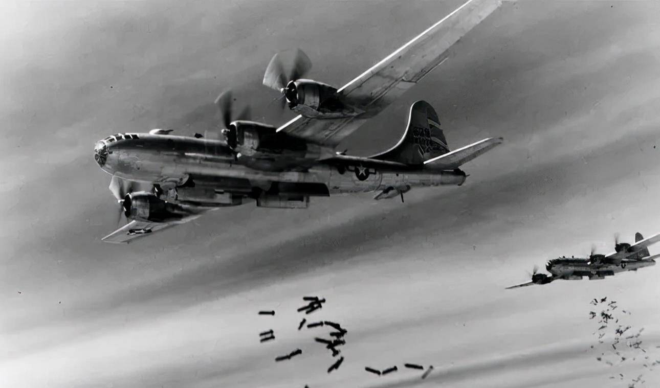 美国发动东京大轰炸,造成50多万人伤亡,东京变成人间炼狱_日本_美军