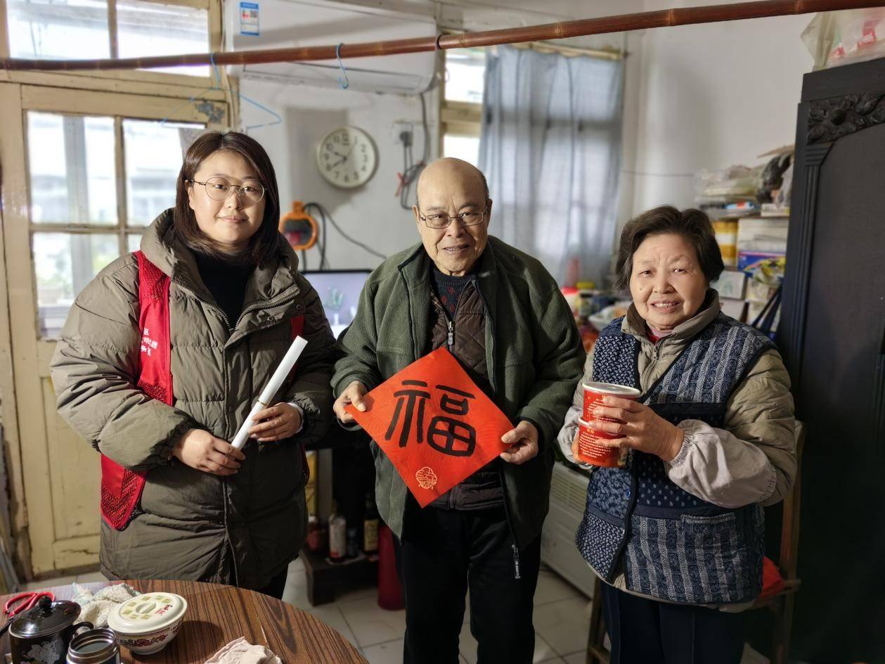 沧浪街道:万年社区走访慰问归国华侨_老伯_关怀_归侨