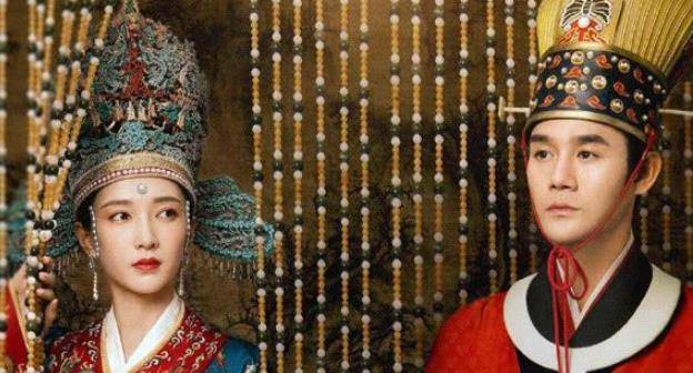 后宫妃子基本上都在外收养了养女,都将养女们送给了宋徽宗作为礼物.