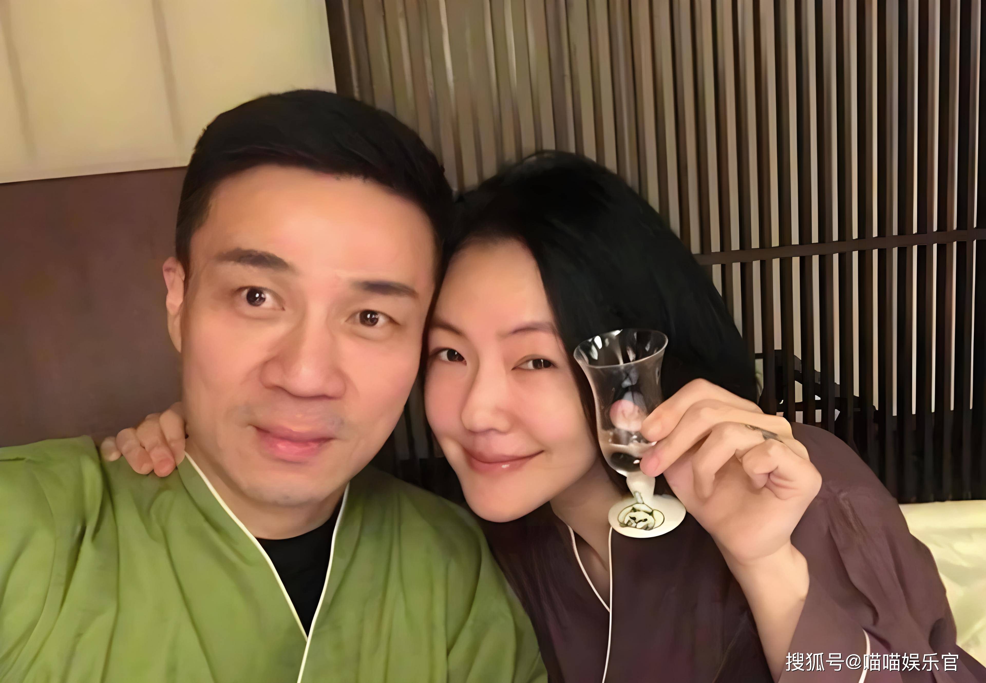 小s节目中大曝两人婚姻关系罕见问题,引发公众关注!